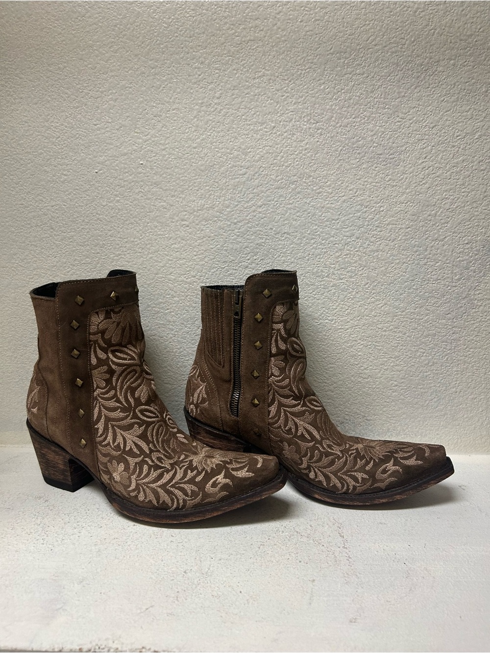 Old Gringo Embroidery Boot 8.5B